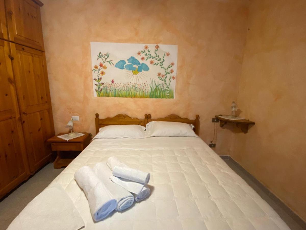 Bed And Breakfast Li Paduli Alvi Cannigione Luaran gambar
